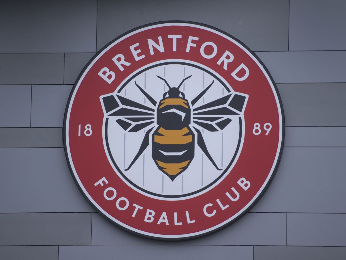 Các cầu thủ nổi tiếng của Brentford: The Bees